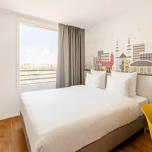 Szálloda B&B Hotel Basel, Bázel